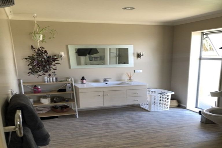 Photo of property in 61 Covent Drive, Stoke, Nelson, 7011