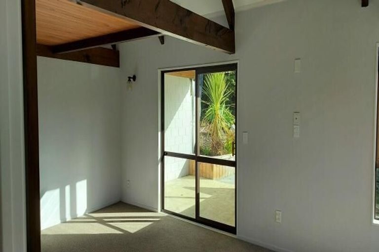 Photo of property in 22 Ngahere Drive, Horahora, Whangarei, 0110