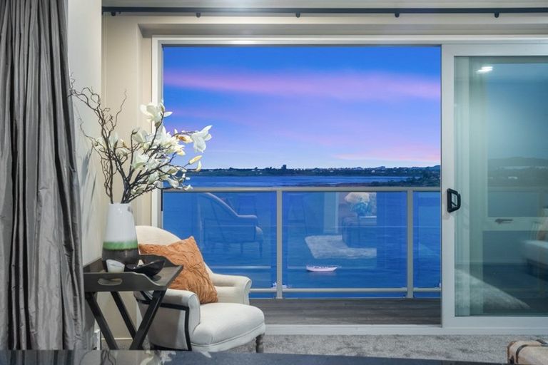 Photo of property in 14/72d Devonport Road, Tauranga, 3110