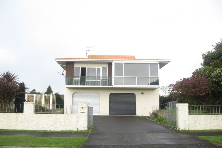 Photo of property in 3 Park Lane, Waitara, 4320