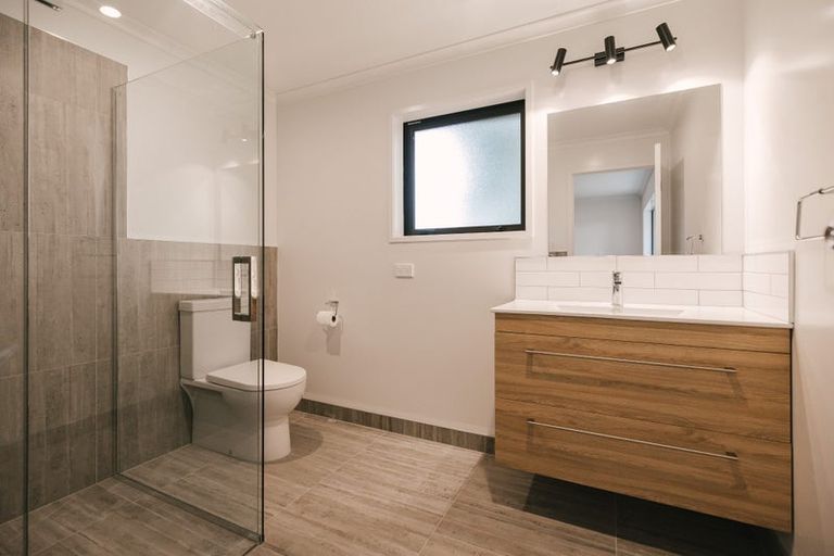 Photo of property in 3 Railway Terrace, Ohau, Levin, 5570