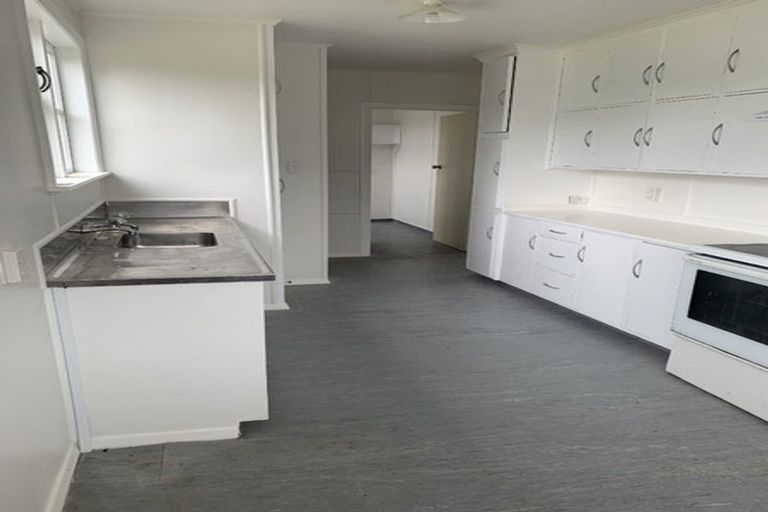 Photo of property in 4 Chambers Crescent, Waipukurau, 4200