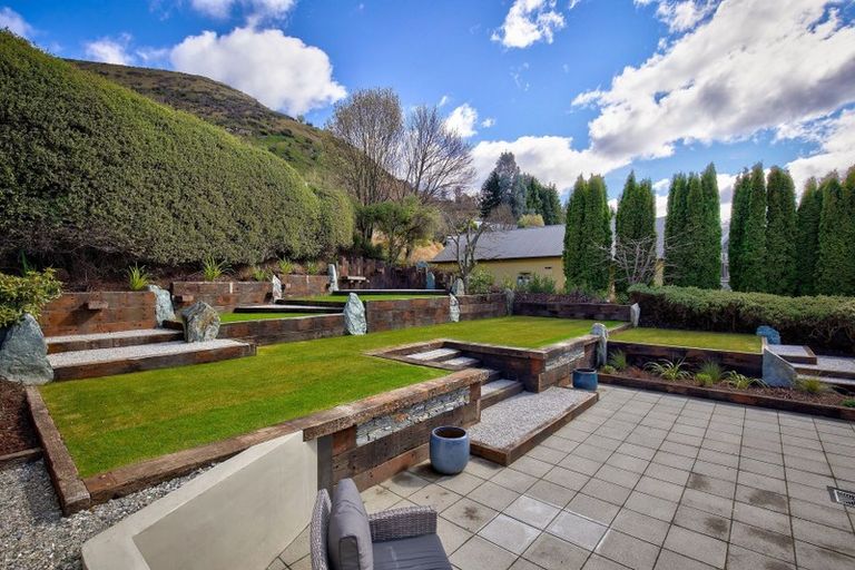 Photo of property in 7 Gretton Way, Lower Shotover, Queenstown, 9371