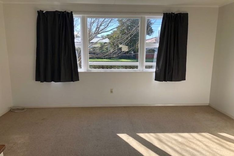 Photo of property in 74 Brandon Street, Featherston, 5710