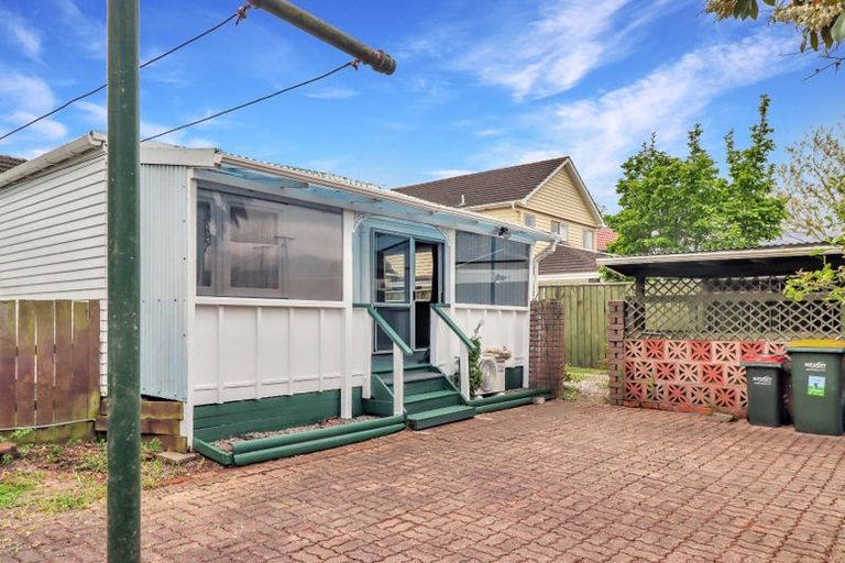 Photo of property in 2/746 High Street, Boulcott, Lower Hutt, 5011