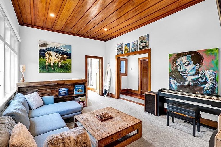 Photo of property in 193 Saint Aubyn Street, New Plymouth, 4310