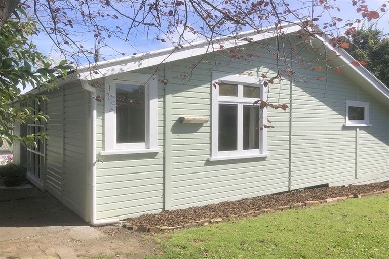 Photo of property in 5 Kitchener Street, Waipukurau, 4200