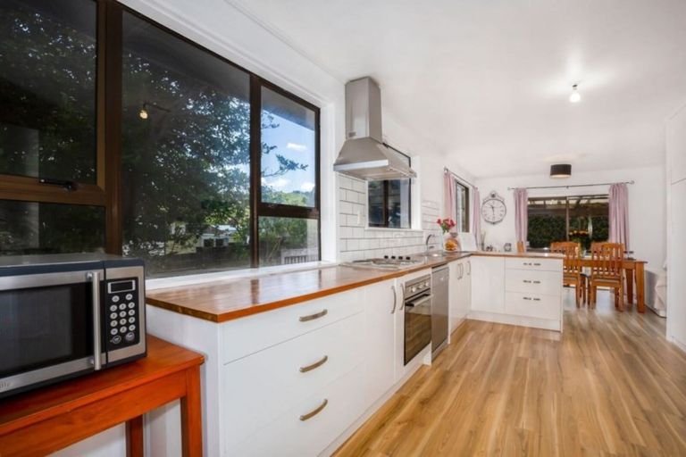 Photo of property in 33 Kokiri Crescent, Waitangirua, Porirua, 5024