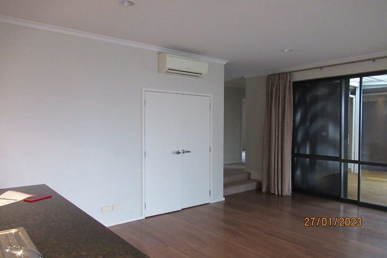 Photo of property in 73 Westgate Drive, Massey, Auckland, 0614