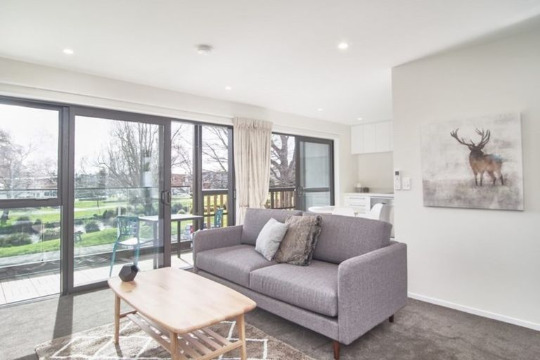 Photo of property in Riverena Flats, 377 Barbadoes Street, Christchurch Central, Christchurch, 8011