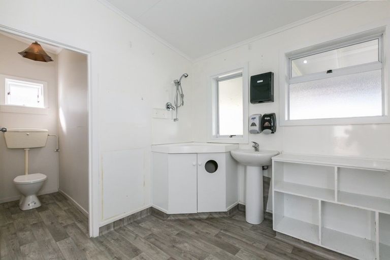 Photo of property in 905 Willowpark Road North, Mayfair, Hastings, 4122