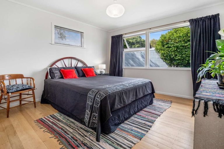 Photo of property in 64 Garden Heights Avenue, Glenview, Hamilton, 3206