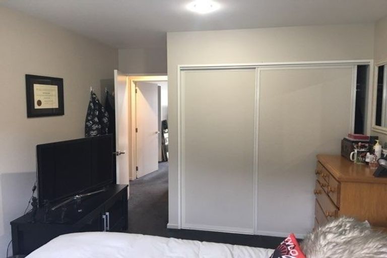 Photo of property in 4 Robalan Close, Halswell, Christchurch, 8025