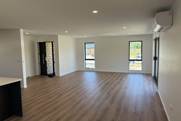Photo of property in 5 Songpa Street, Halswell, Christchurch, 8025