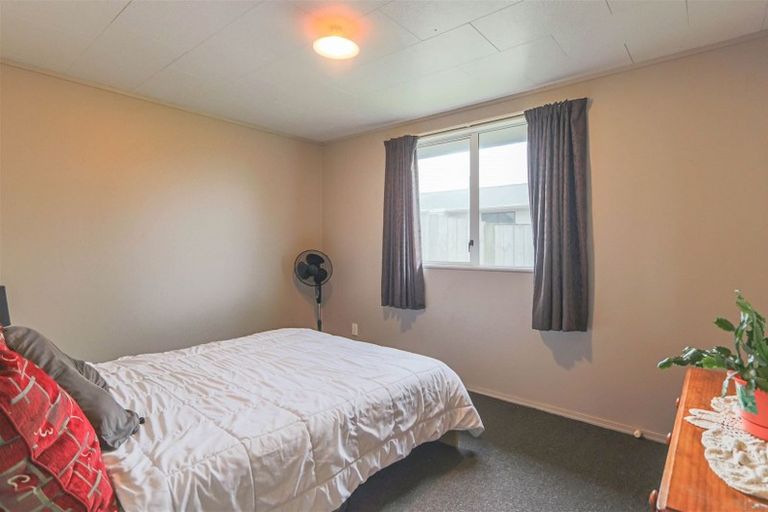 Photo of property in 13 Tawari Street, Inglewood, 4330