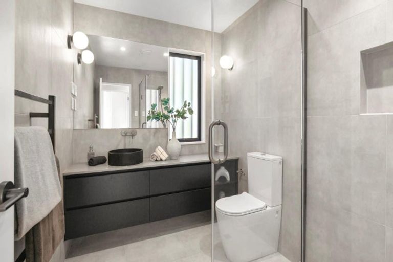 Photo of property in 22 Pukeko Road, Hobsonville, Auckland, 0616