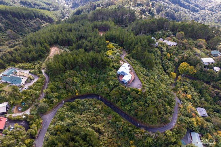 Photo of property in 40 Avro Road, Blue Mountains, Upper Hutt, 5371