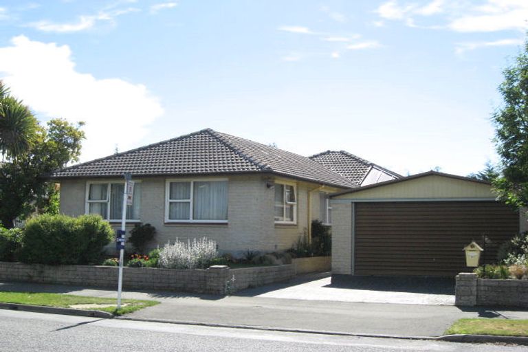 Photo of property in 101 Woodbury Street, Russley, Christchurch, 8042