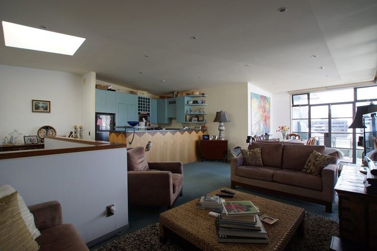 Photo of property in Dominion Apartments, 27/80 Victoria Street, Wellington Central, Wellington, 6011