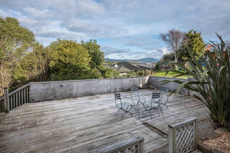 Photo of property in 74 Gray Avenue, Paraparaumu Beach, Paraparaumu, 5032