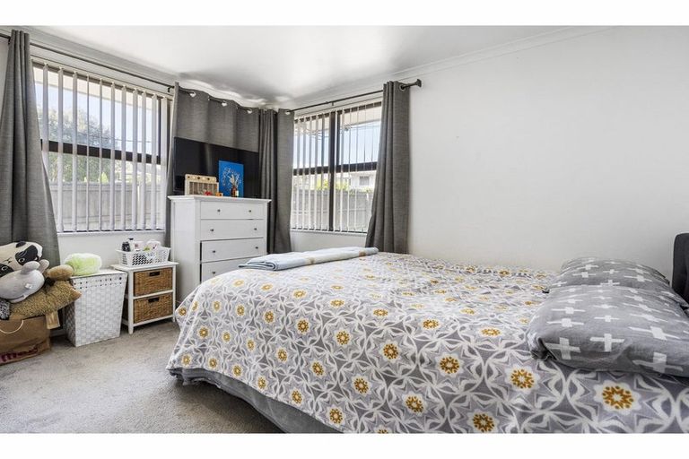 Photo of property in 11a Eden Street, Mangere East, Auckland, 2024