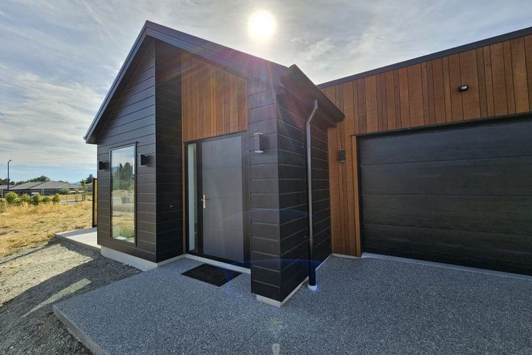 Photo of property in 32 Magnum Drive, Cromwell, 9310