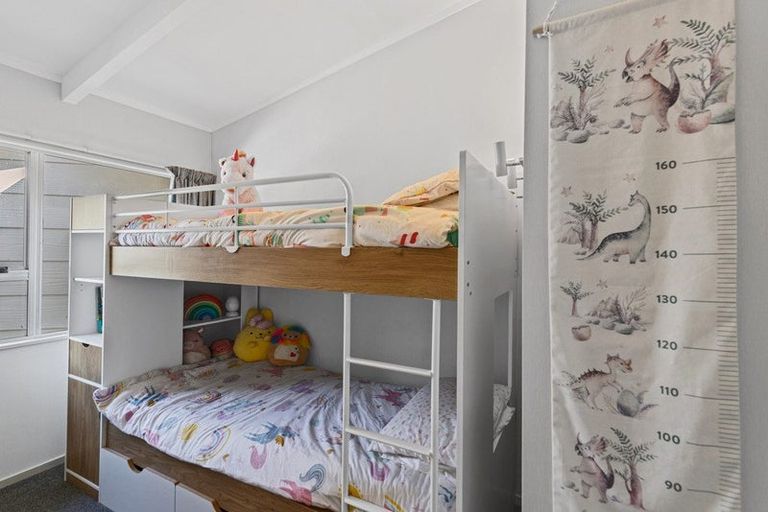 Photo of property in 15 Pohutukawa Drive, Pukete, Hamilton, 3200