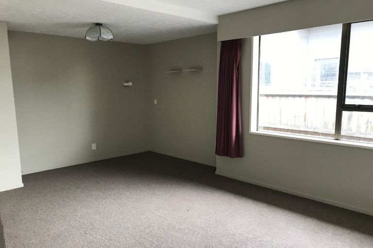 Photo of property in 741 Main North Road, Belfast, Christchurch, 8051