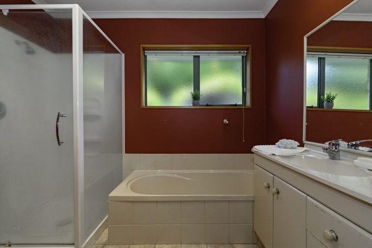 Photo of property in 30 Summerhaven Place, Ohauiti, Tauranga, 3112