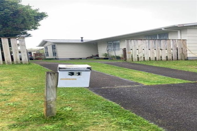 Photo of property in 31 Kinross Street, Levin, 5510