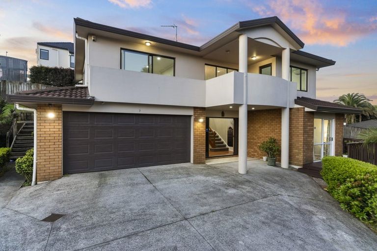 Photo of property in 7 Chieftain Rise, Goodwood Heights, Auckland, 2105
