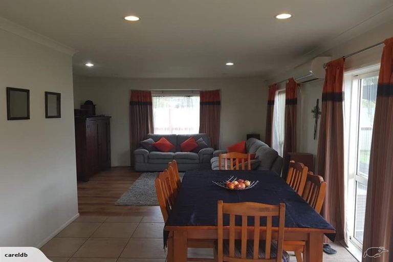 Photo of property in 1a Ridgeway Road, Pukekohe, 2120