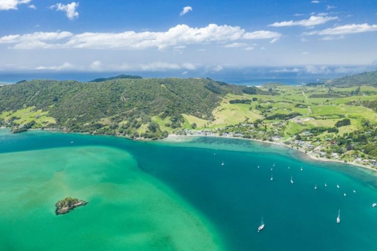 Photo of property in 2571 Whangarei Heads Road, Whangarei Heads, Whangarei, 0174