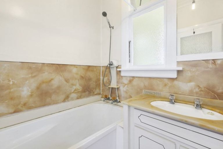 Photo of property in 626 Highgate, Maori Hill, Dunedin, 9010