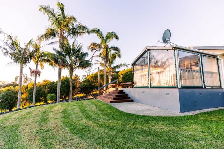 Photo of property in 70 Forest View Road, Te Kamo, Kamo, 0185