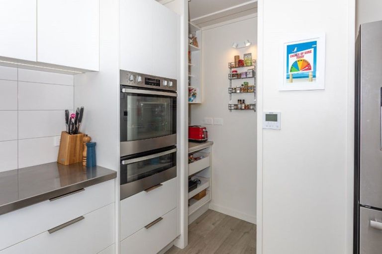 Photo of property in 107 Riverview Road, Whangamata, 3620