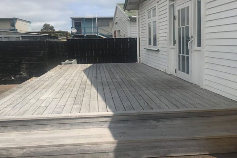 Photo of property in 152 Randwick Road, Moera, Lower Hutt, 5010