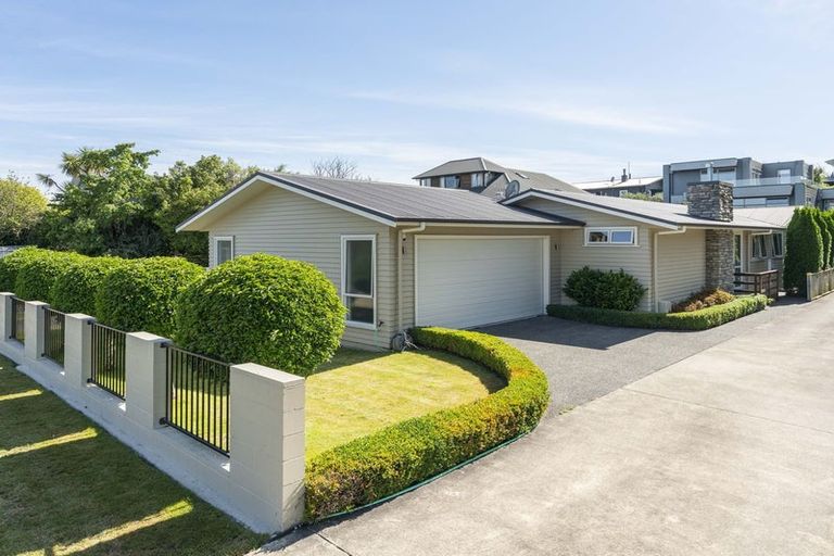 Photo of property in 12 Kurupae Road, Hilltop, Taupo, 3330