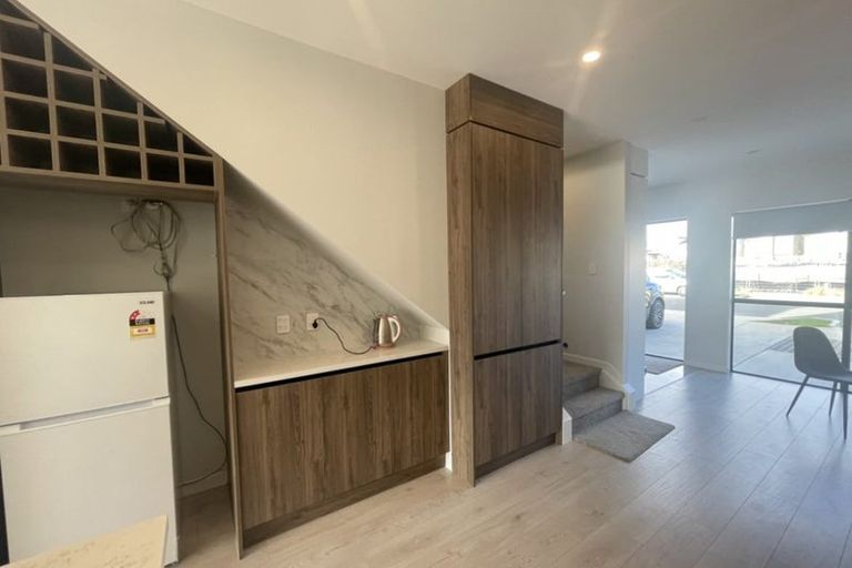 Photo of property in 9 Pilot Drive, Hobsonville, Auckland, 0616