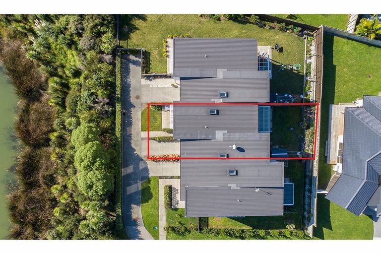 Photo of property in 5 Couldrey Crescent, Red Beach, 0932