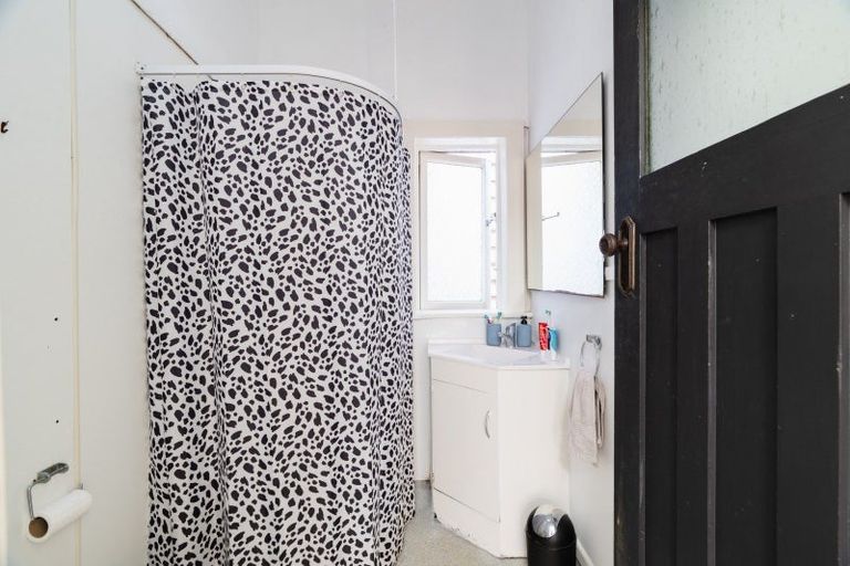 Photo of property in 24 Fawcett Street, South Dunedin, Dunedin, 9012