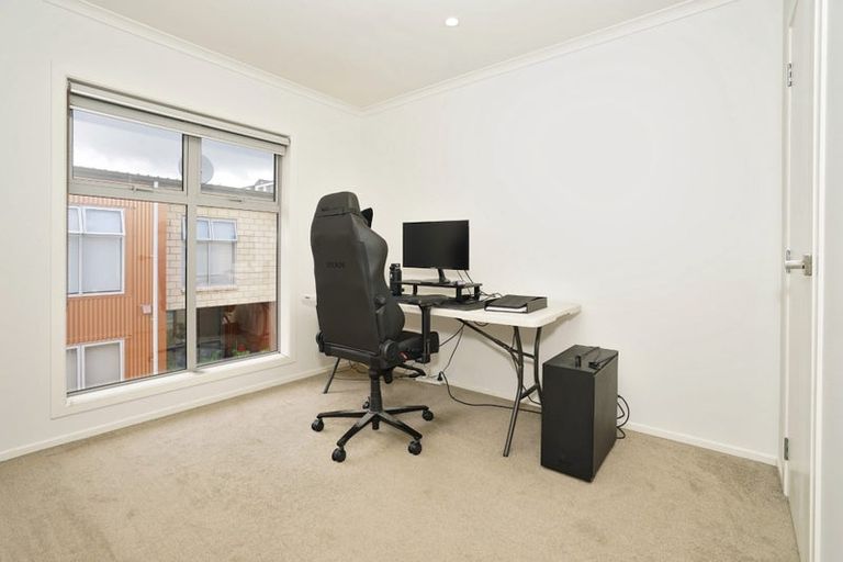 Photo of property in 2/7 Vialou Street, Hamilton Central, Hamilton, 3204