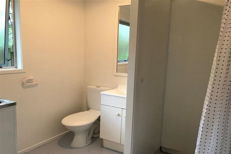 Photo of property in 53 Tainui Road, Titirangi, Auckland, 0604