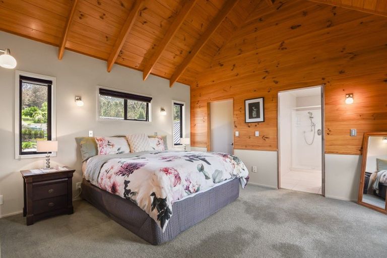 Photo of property in 10 Atkins Lane, Hamurana, Rotorua, 3097