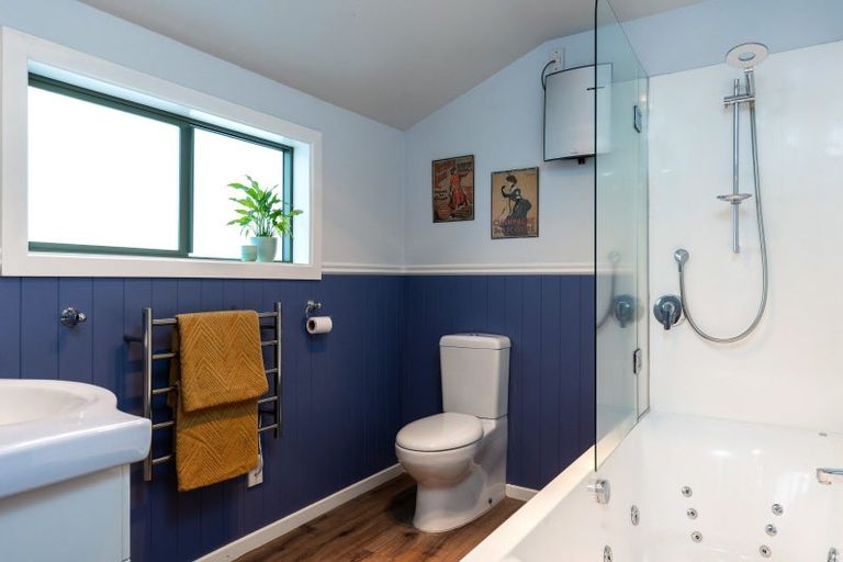 Photo of property in 12 Lakings Road, Springlands, Blenheim, 7201