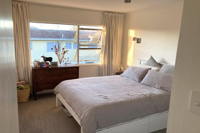Photo of property in 7/45 Blockhouse Bay Road, Avondale, Auckland, 1026