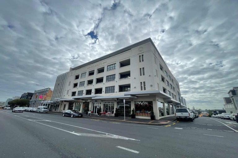 Photo of property in Heards Building, 303/2 Ruskin Street, Parnell, Auckland, 1052