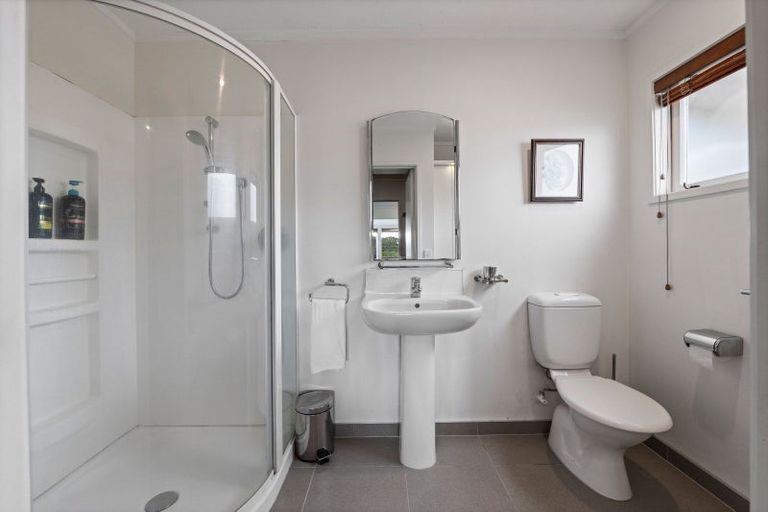 Photo of property in 21 Fillis Street, New Plymouth, 4310