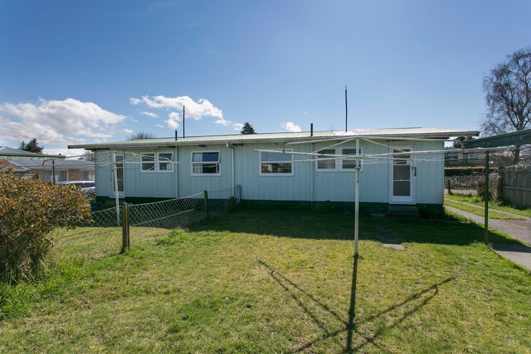 Photo of property in 7 Rawhiti Street, Taupo, 3330
