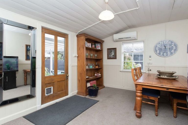 Photo of property in 1/184 Hastings Street, Waltham, Christchurch, 8023